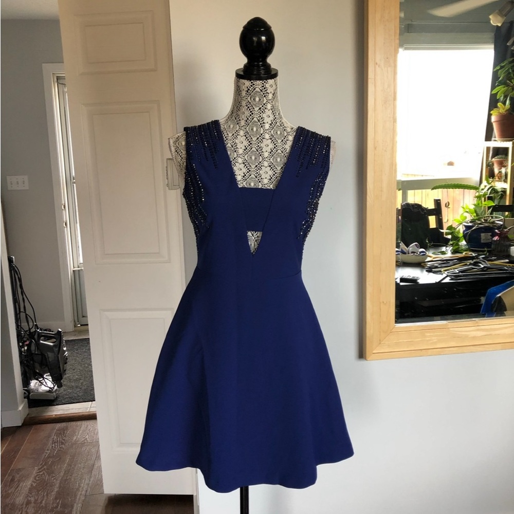 NWT Emerald Blue Bandeau Beaded Fit and Flare Dress. Small